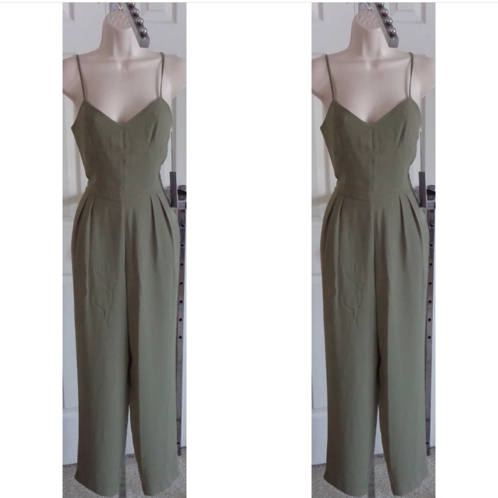 Jennifer Lopez Jumpsuit!